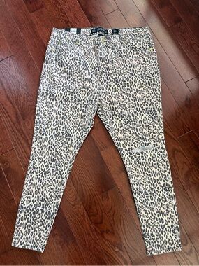 Chic Denim Asha High Rise Crop Brown Animal Print Jeans Women’s Plus Size 18 NWT